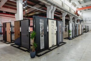 Входите, пожалуйста! В Жигулёвске заработал завод по производству входных дверей